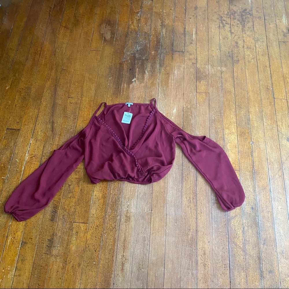 Cropped shirt